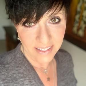 Meet your Posher, Marla